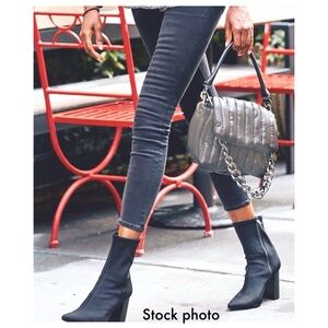 THINK ROYLN Quilted Bar Crossbody Bag in
Pearl Latte